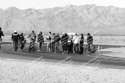 media/Jan-09-2025-Racers Edge (Thu) [[9e316ffd38]]/1-Around the Pits-Track Walk/